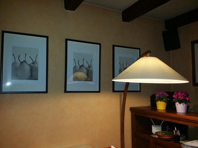 Others 5, Peropero', Vercelli
