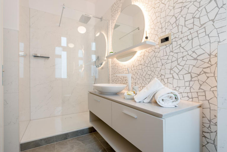 Others 3, Luxury Rooms L'Avenue 2 Split, Split