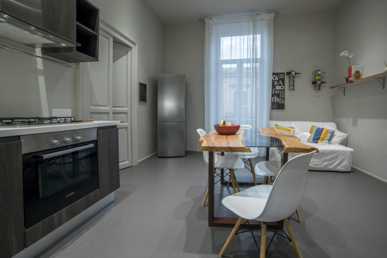 Others 3, Residenza Archimede, Syracuse