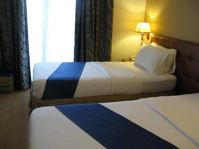 Bedroom 9