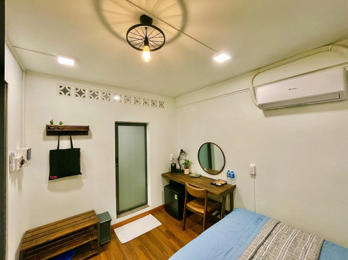 Bedroom 6