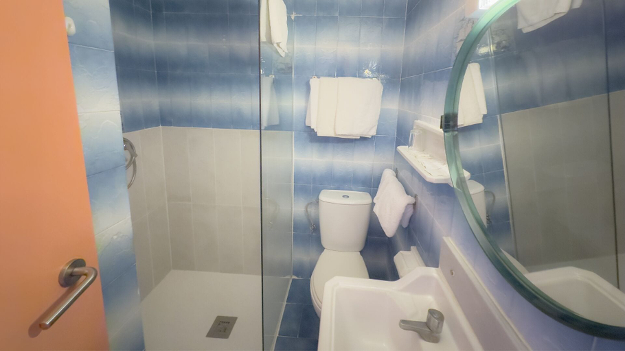 Bathroom 4, BLUESEA Continental, Girona