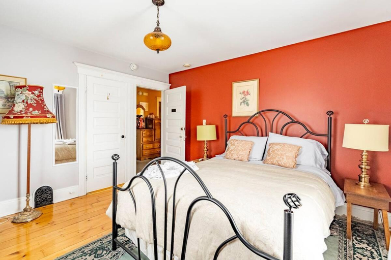 Bedroom 14