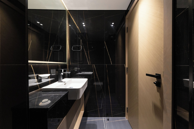 Bathroom 4, Bright 1BR in Binghatti Corner, Dubai