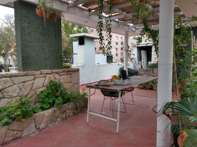 Others 2, Habitaciones con bano compartido en Departamento Mid Century Modern, Capital