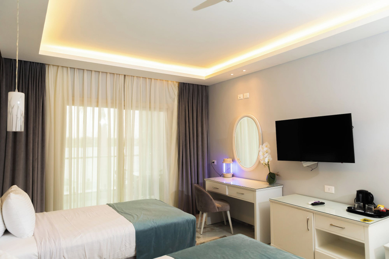 Bedroom 3, Nile Club Maadi Hotel, Al-Ma'adi