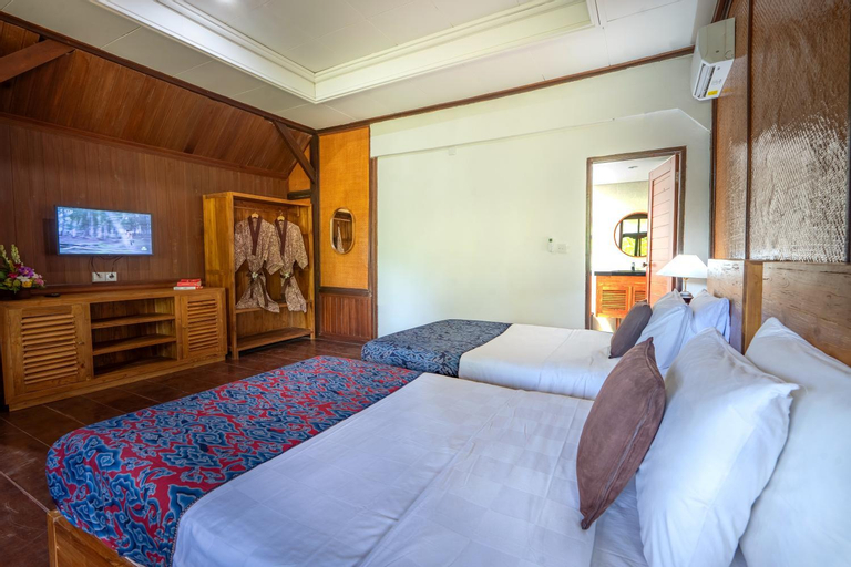 Bedroom 12
