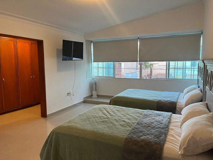 Bedroom 2, Venator House Boutique, León