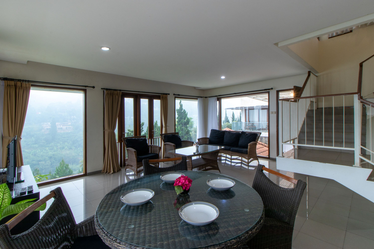 Others 3, De Reiz Villa Kencana Syariah 4BR Family Only, Bandung