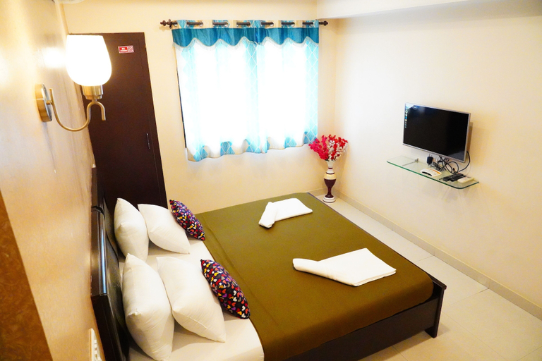 Bedroom 2, VJR Mahal and Vinayagam Residency, Vellore