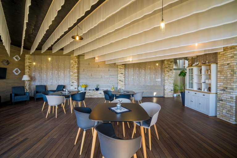 Food & Drinks 4, Penzion Precedens, Trebišov