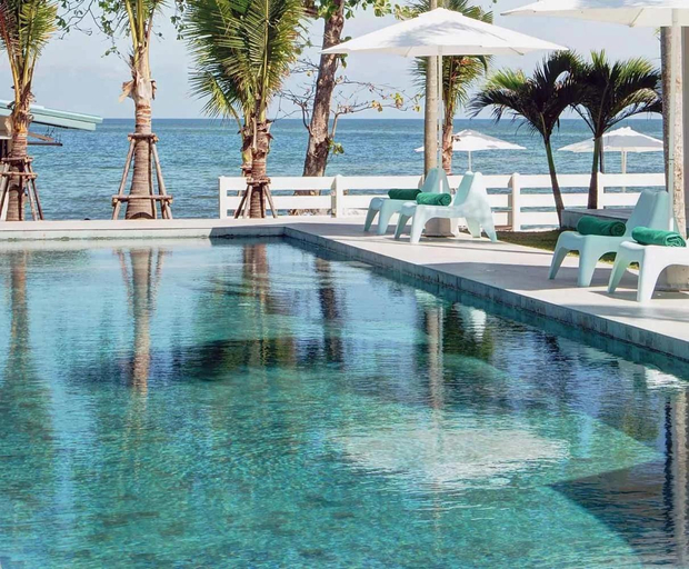 Sport & Beauty 2, Le Petit Saint Tropez, Khanom