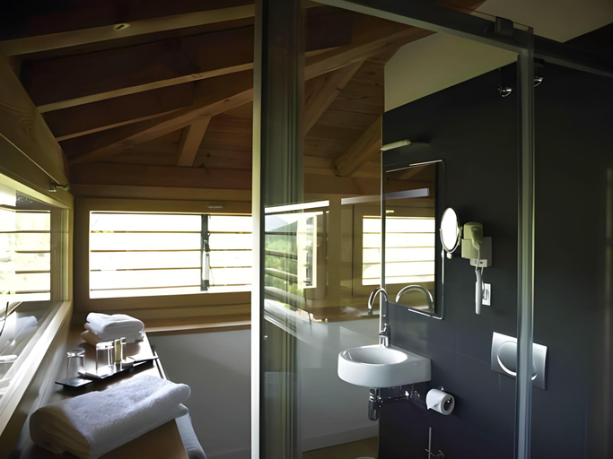 Bathroom 4, Hotel Rural Torre de Uriz, Navarra