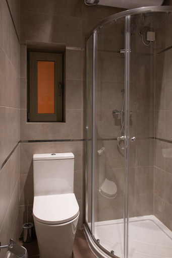 Bathroom 4, Marea Central Apartments