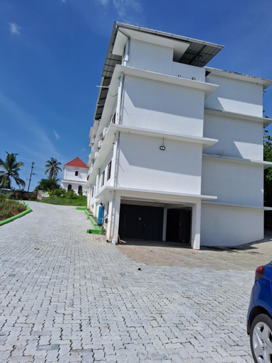 Others 5, Shamrock Inn, Ernakulam