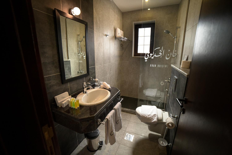 Bathroom 5, Khan Khediwe Hotel, Amman