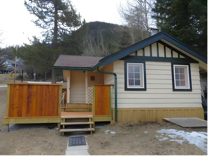 Exterior view 4, Hillside Bungalows, Division No. 15
