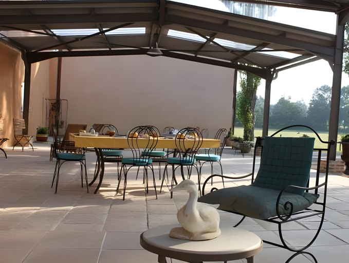 Others 3, Domaine de la Belliere, Ain