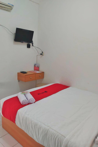 Bedroom 14