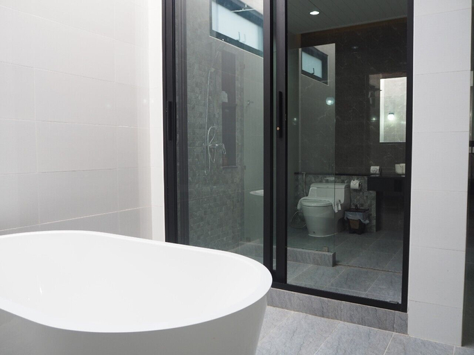 Bathroom 3, Baan First Pool Villa, Ko Samui
