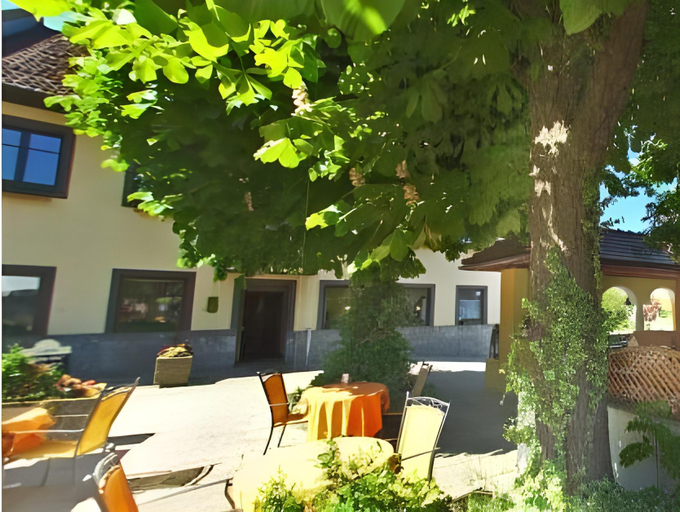 Others 3, Komfort-Hotel Stockinger, Linz Land