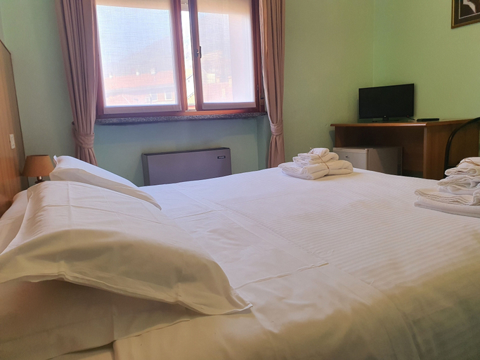 Bedroom 4, Casa ATENA, Bergamo