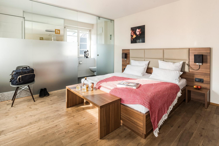 Bedroom 6