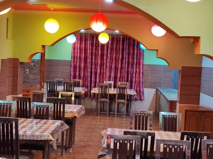 Food & Drinks 4, Chichoga Holiday Inn Manali, Kullu