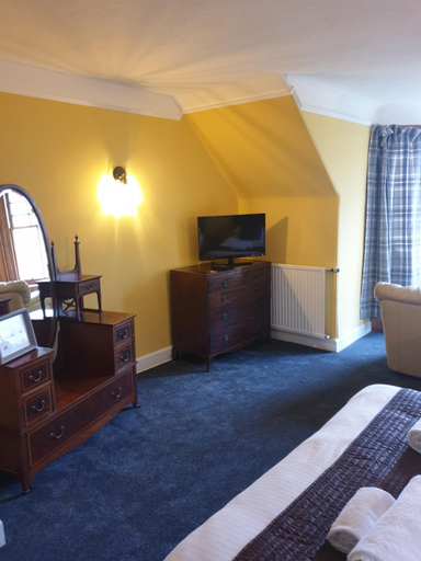 Bedroom 2, Ailean Chraggan, Perthshire and Kinross