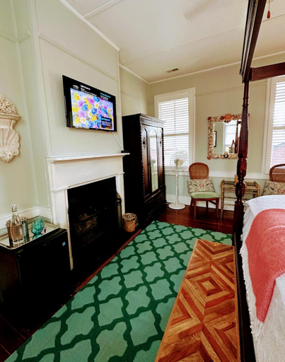 Bedroom 2, Bijou Boutique Inn, Charleston