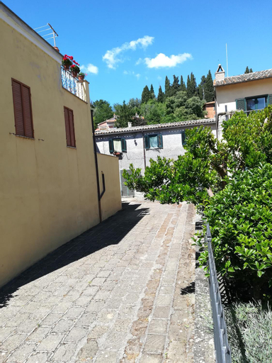 Alloggio Turistico Civico 4, Viterbo