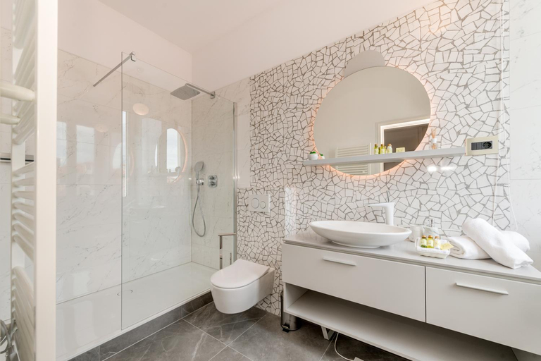 Bathroom, Luxury Rooms L'Avenue 2 Split, Split