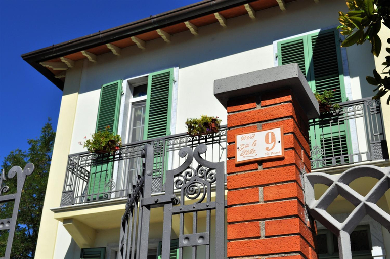 Others 3, B&B Giu le Stelle, Massa Carrara