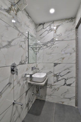 Bathroom 4, 7 Orbit Hotel Surat, Surat