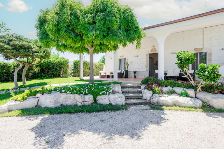 Exterior & Views 2, Pietramare Luxury suites, Bari
