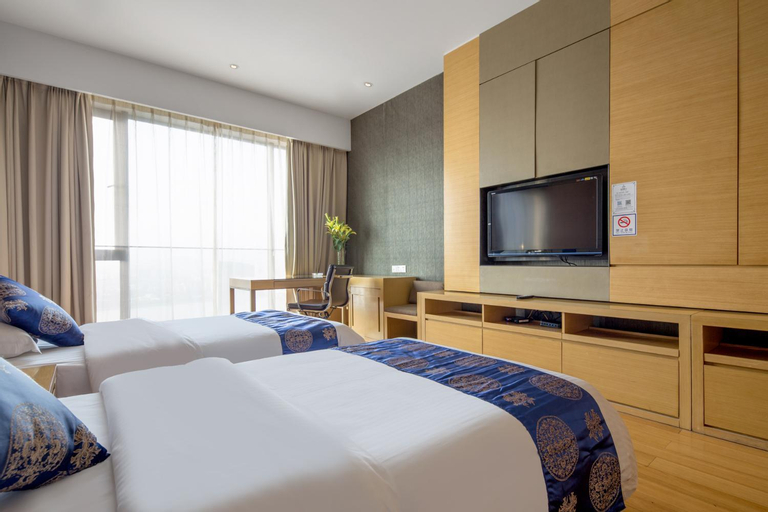 Bedroom 16