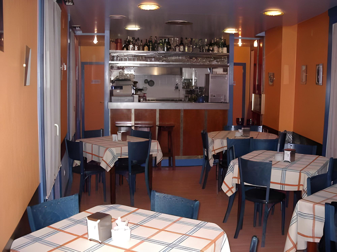 Food & Drinks, Hostal Rugaca, Huesca