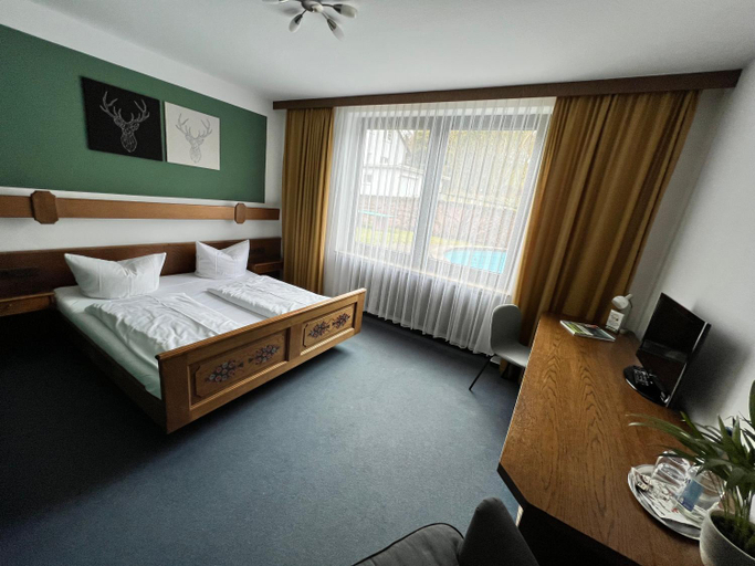 Bedroom 2, Hotelgasthof Schmucker, Odenwaldkreis