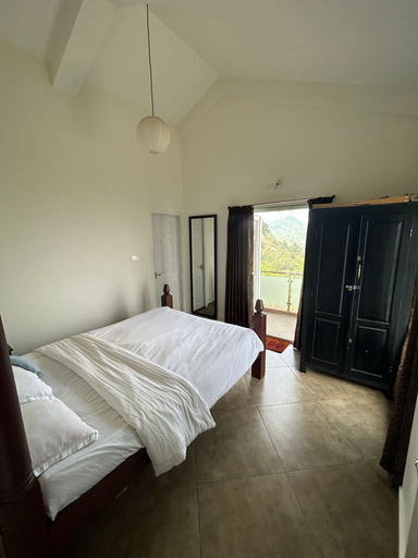 Bedroom 2, S ELLA Residency, The Nilgiris