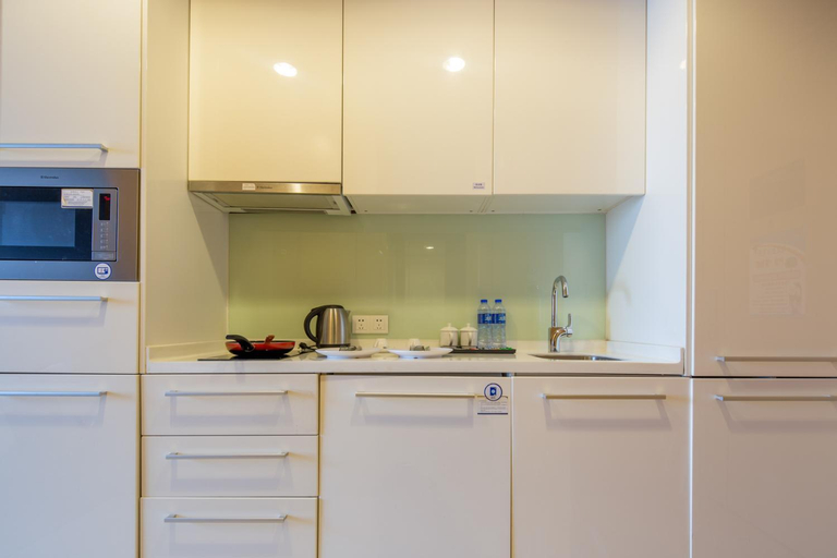 Dining Room 10