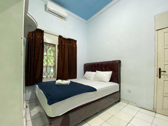 Bedroom 15