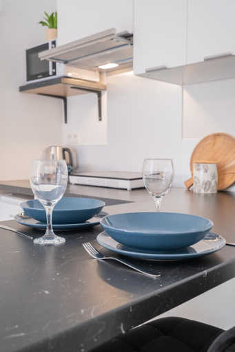 Kitchen 4, Studio chic proche aeroport & centre-ville, Hainaut