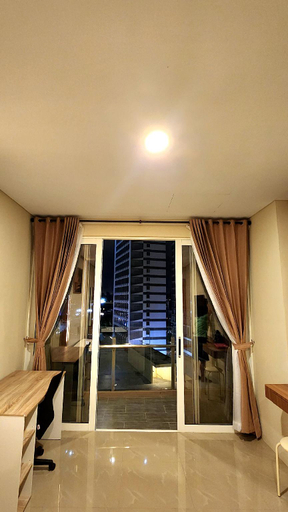 Others 5, Nagoya Thamrin by Marthanzie, Batam