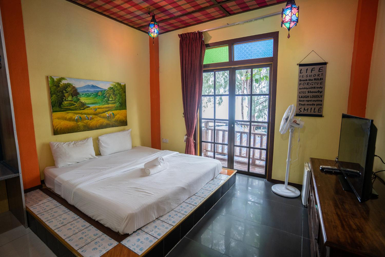 Bedroom 30