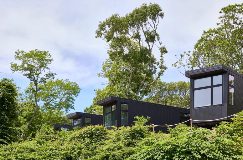 Exterior 5