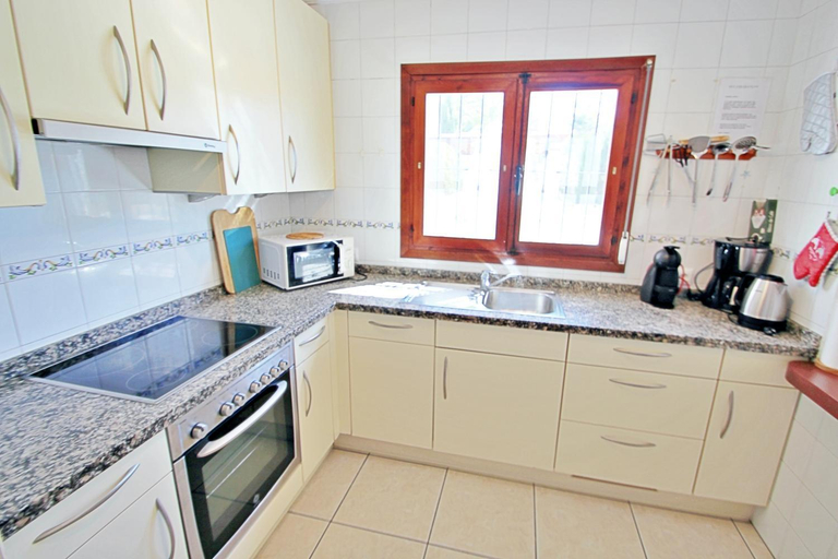 Others 4, Kathrin - beautiful little house in pretty grounds with lovely views in Benissa, Alicante