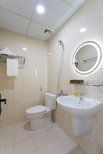 Bathroom, MonHomestay Ha Long-Amazing view balcony, Hạ Long