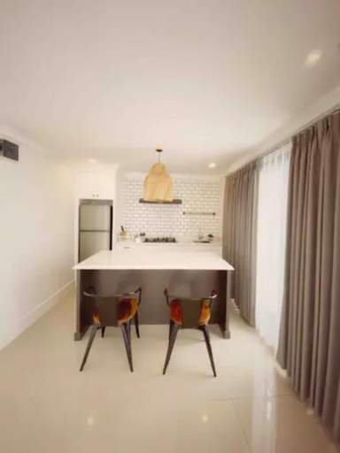 Dining Room 6