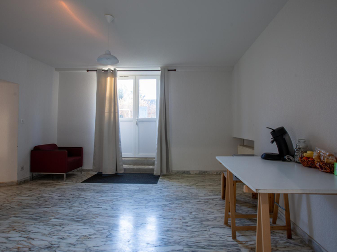 Others 5, Home saint roch, Haute-Garonne