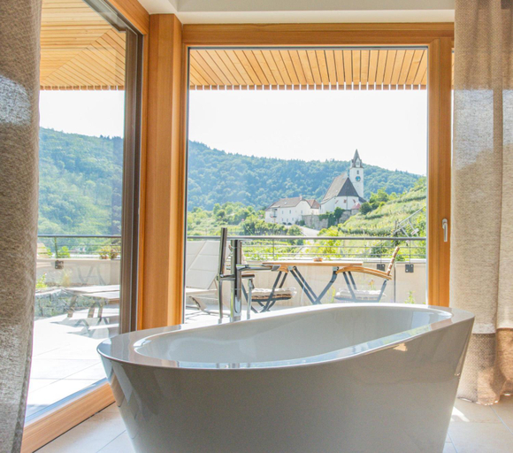 Bathroom 4, Weinhaus Nigl - Hotel, Restaurant und Spa, Krems an der Donau Land